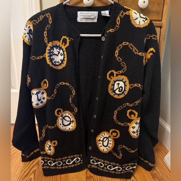 Signatures by Northern Isles Hand Embroidered Cardigan Clock - Picture 1 of 6